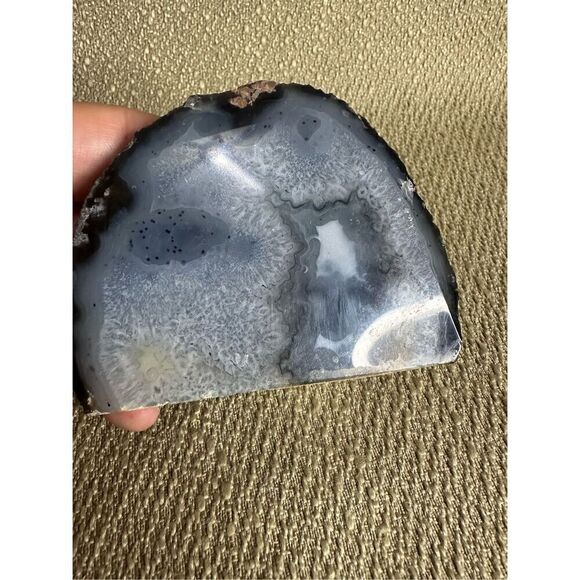 Sliced Agate Geode Half Stone Rock Polished Agate Crystal Grey Blue 3” 10oz - Picture 1 of 8